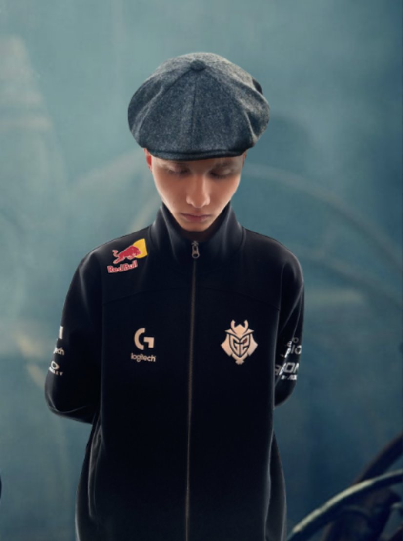 近日G2战队中单选手Caps接受了外媒的采访，在被问及想要在MSI上交手的队伍时，Caps表示：“我很期待与T1的比赛